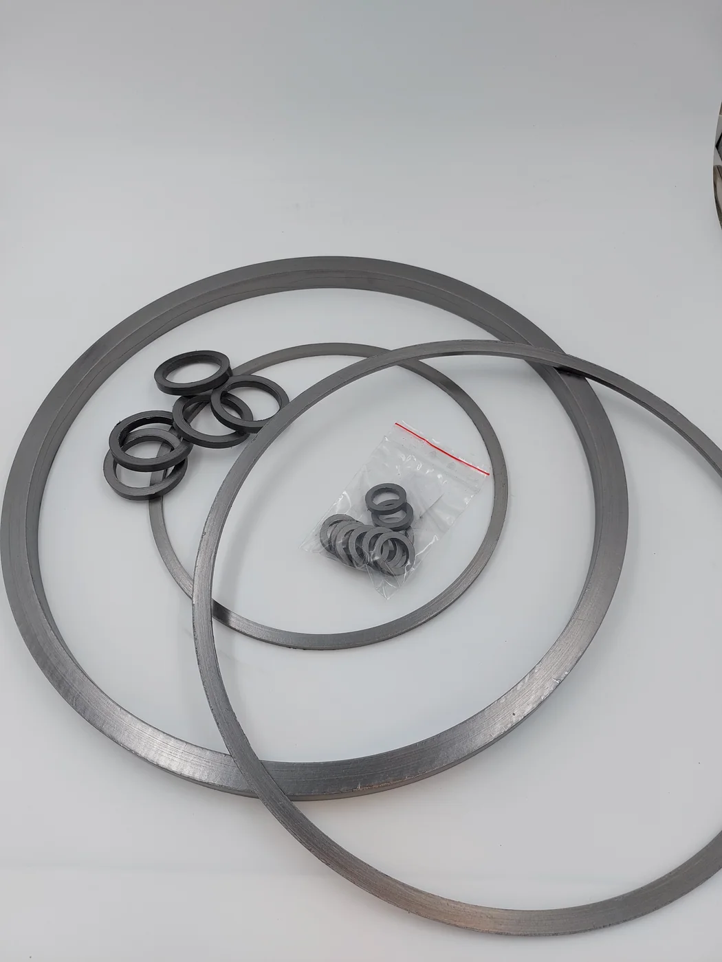 Preformed graphite rings